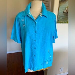 Pretty, plus size cotton button down blouse, in excellent condition.